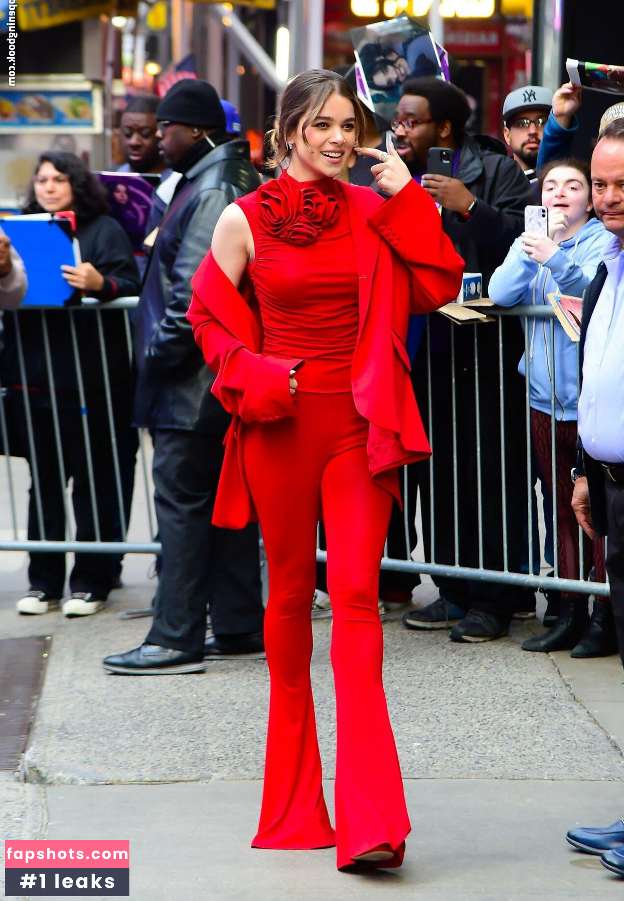 Hailee Steinfeld gallery photo #887