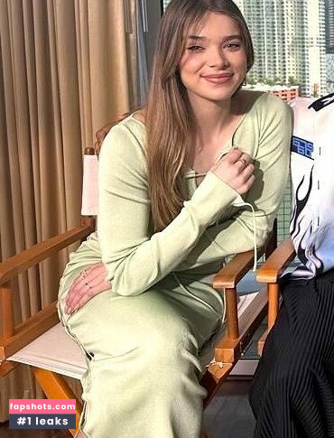 Hailee Steinfeld gallery photo #910