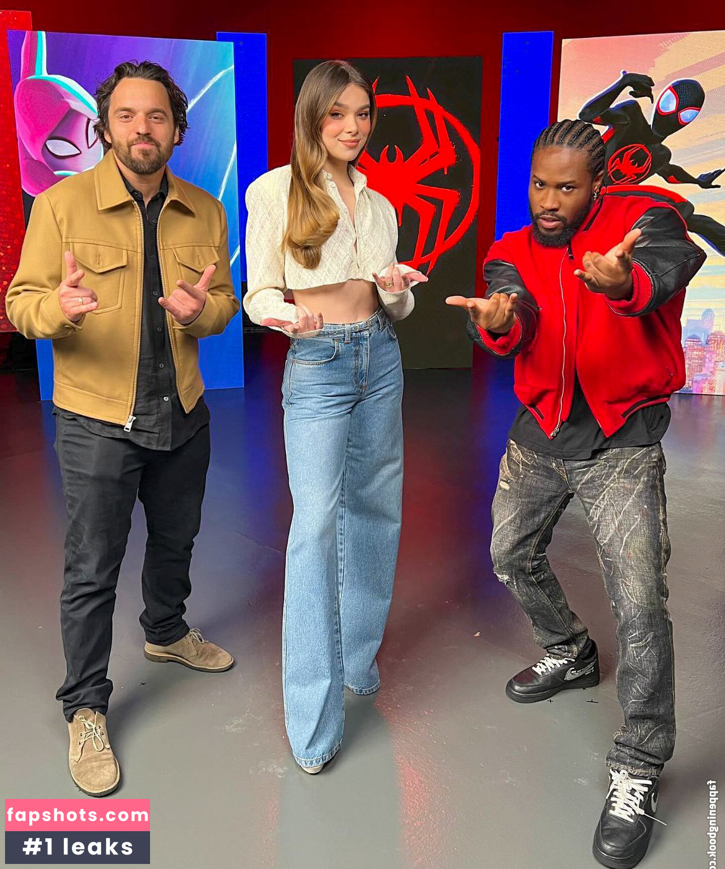 Hailee Steinfeld gallery photo #946