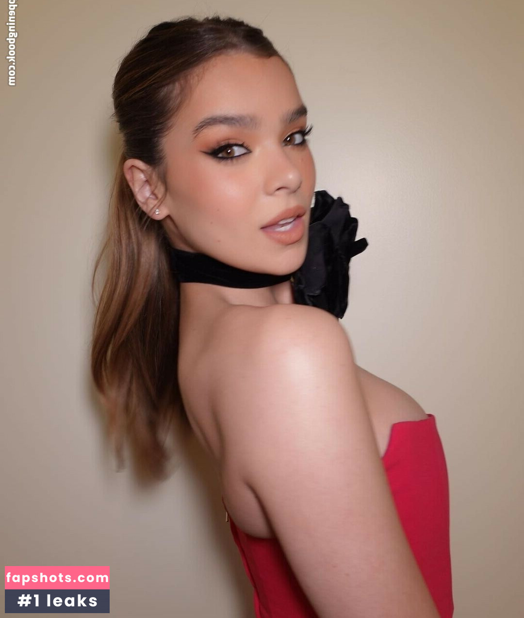 Hailee Steinfeld gallery photo #951