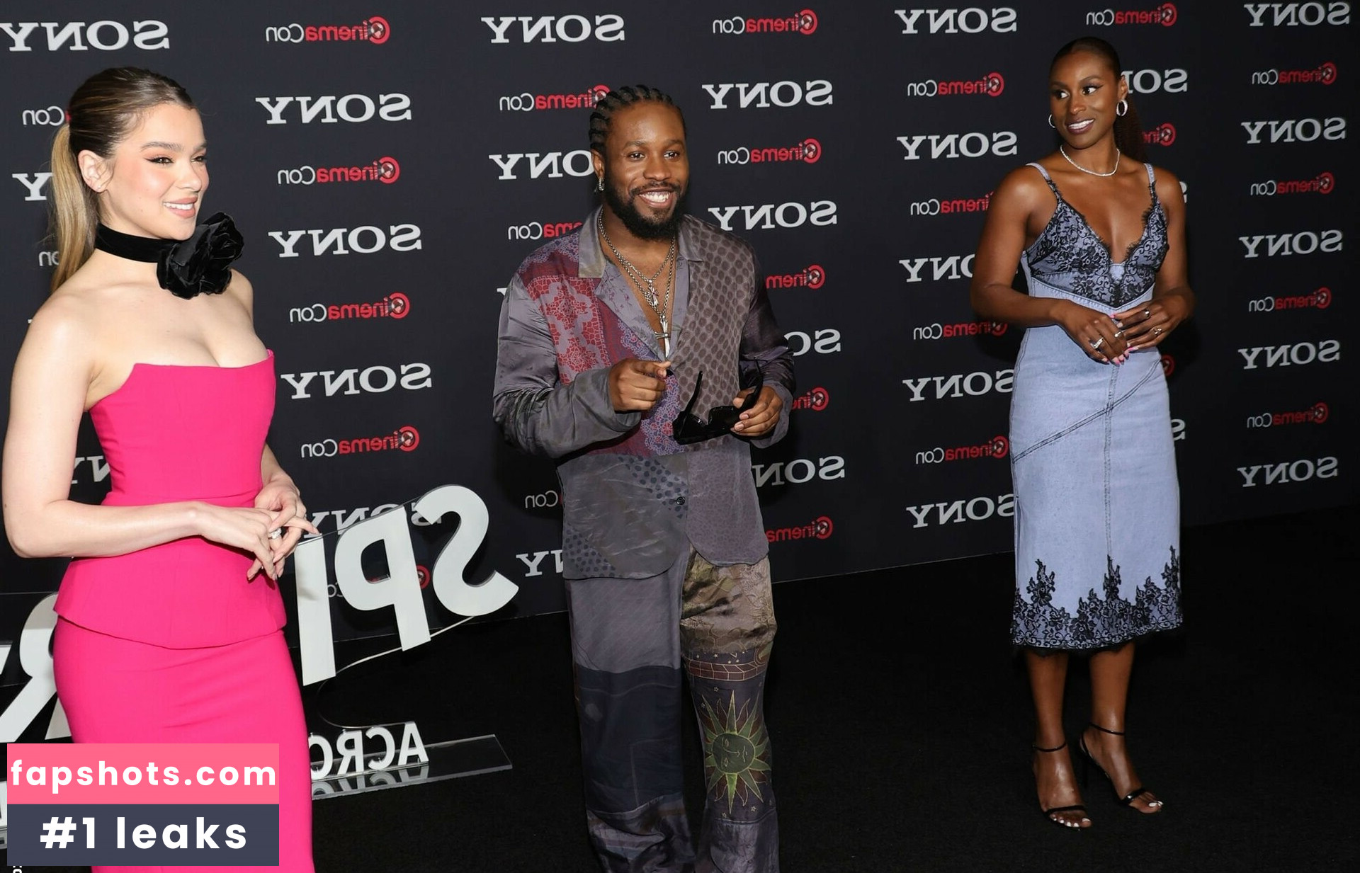 Hailee Steinfeld gallery photo #958