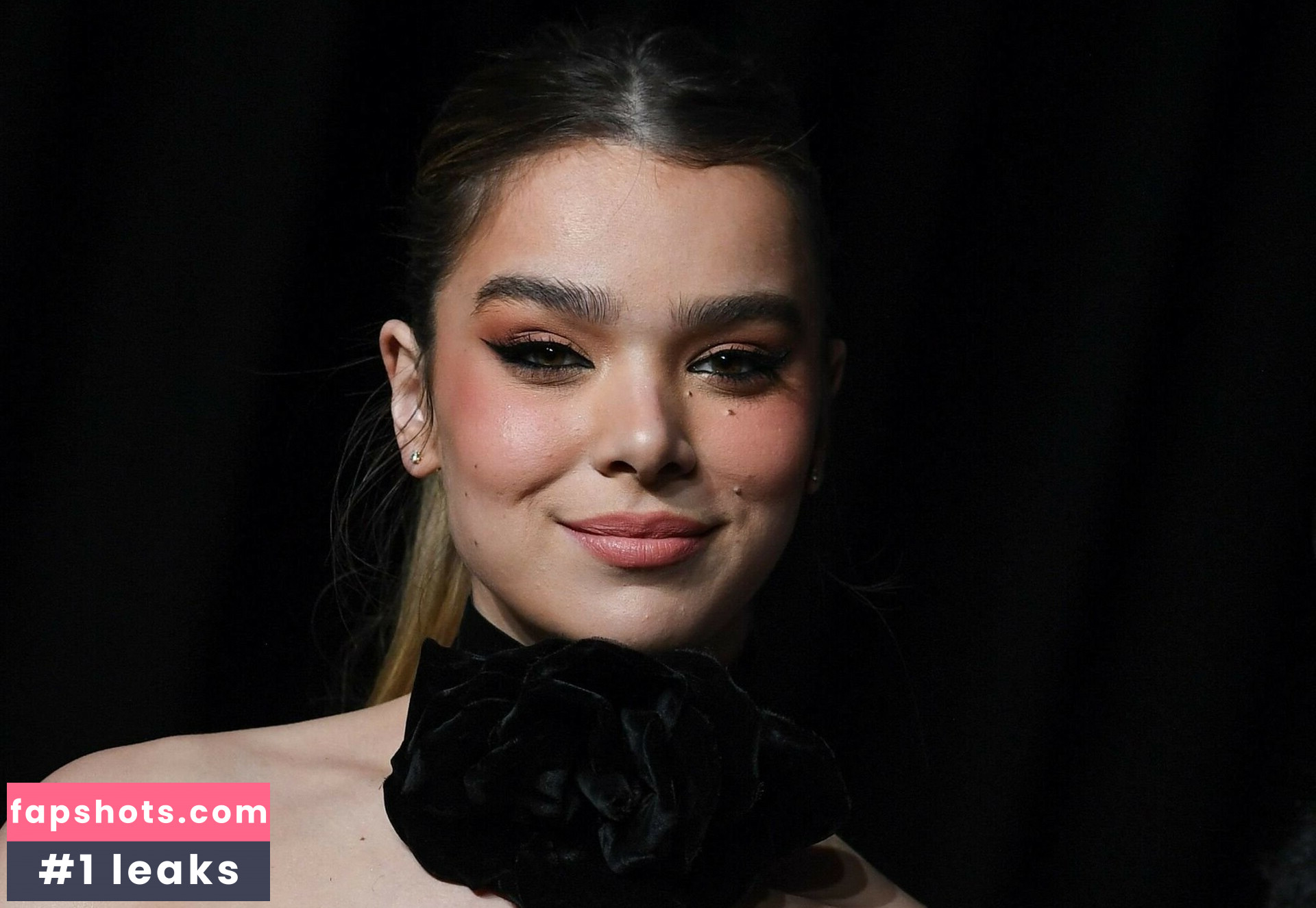 Hailee Steinfeld gallery photo #961