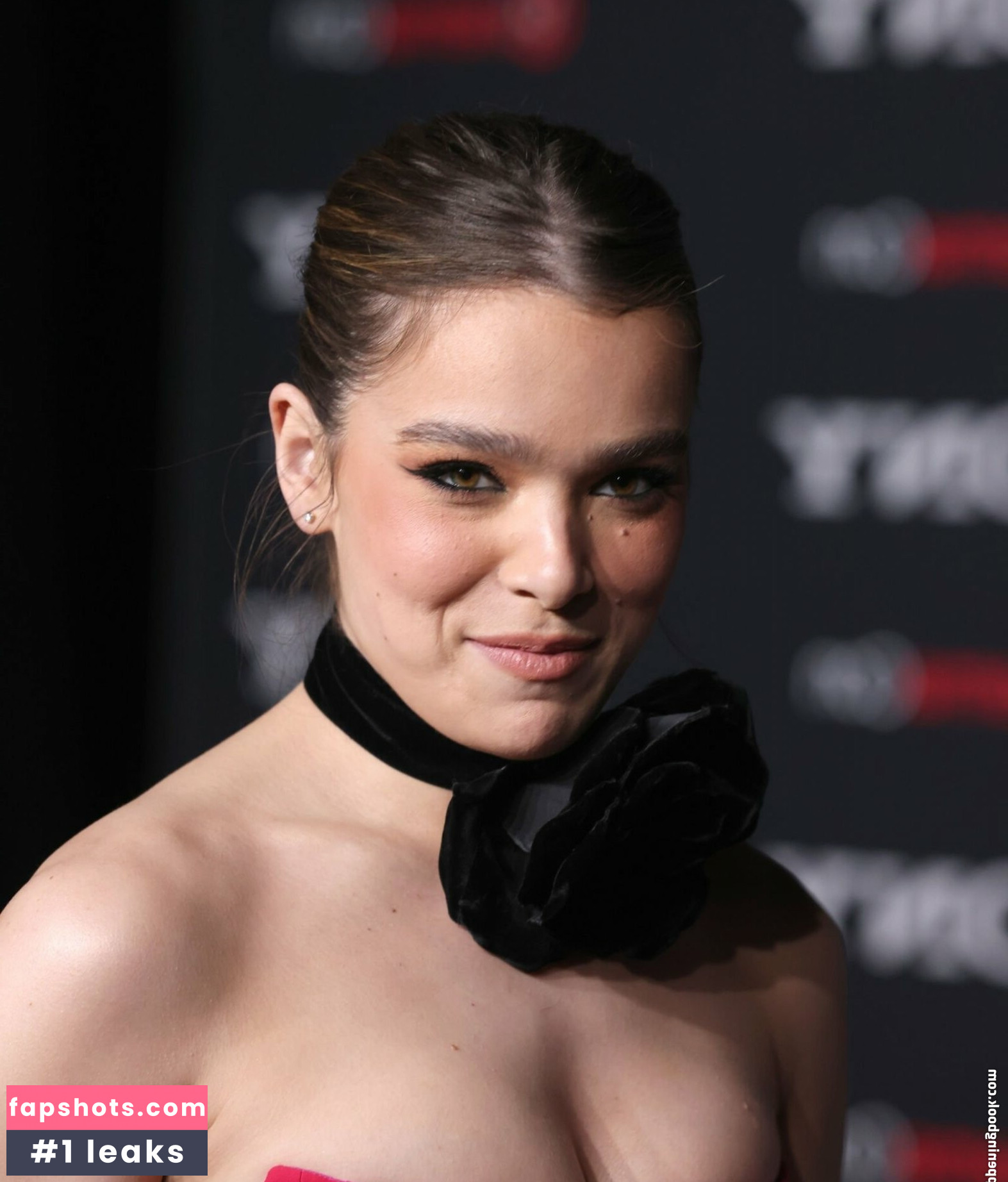 Hailee Steinfeld gallery photo #986
