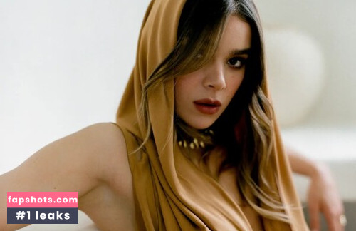 Hailee Steinfeld gallery photo #1153