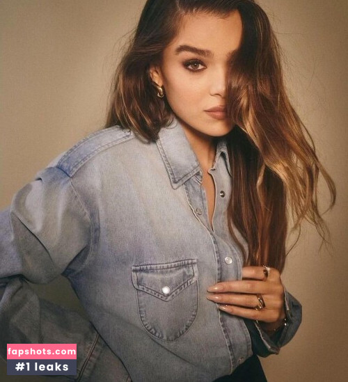 Hailee Steinfeld gallery photo #1178