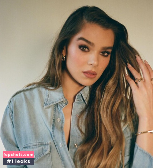 Hailee Steinfeld gallery photo #1278