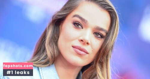 Hailee Steinfeld gallery photo #1323