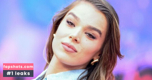 Hailee Steinfeld gallery photo #1326