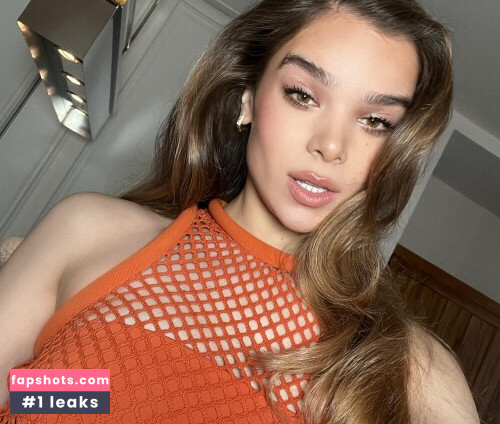 Hailee Steinfeld gallery photo #1334