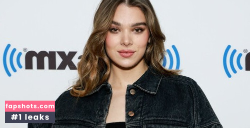 Hailee Steinfeld gallery photo #1369
