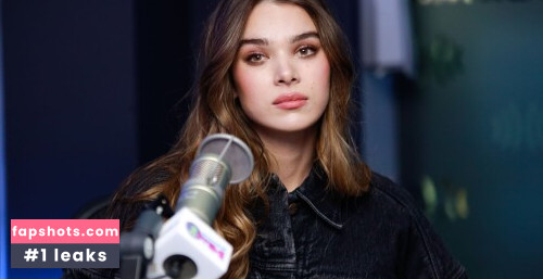 Hailee Steinfeld gallery photo #1375