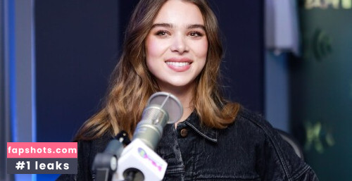 Hailee Steinfeld gallery photo #1377