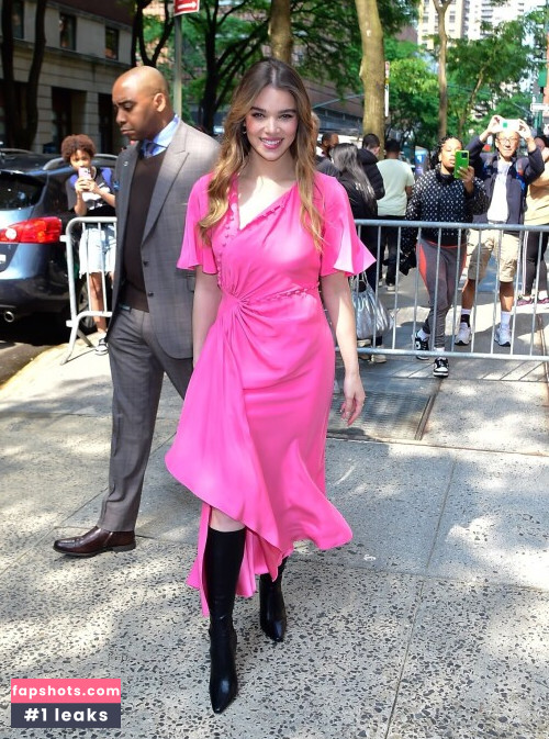 Hailee Steinfeld gallery photo #1402