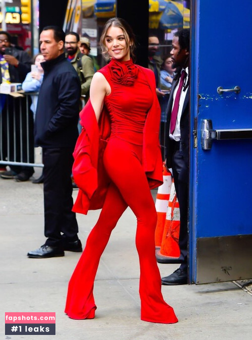 Hailee Steinfeld gallery photo #1409