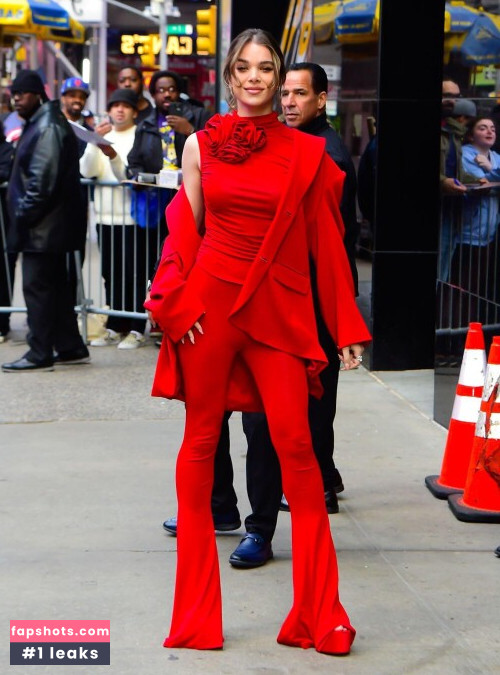 Hailee Steinfeld gallery photo #1410