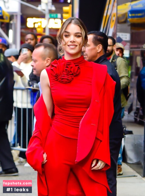 Hailee Steinfeld gallery photo #1413