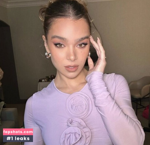 Hailee Steinfeld gallery photo #1443