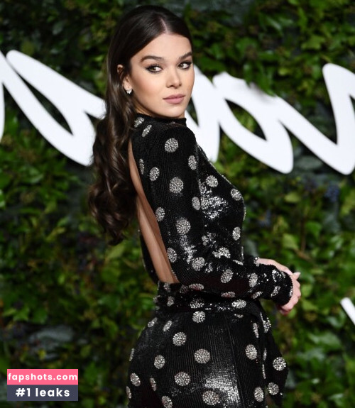 Hailee Steinfeld gallery photo #1455