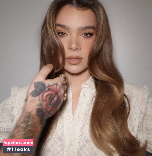 Hailee Steinfeld gallery photo #1464