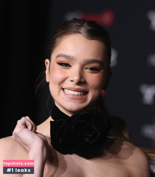 Hailee Steinfeld gallery photo #1483