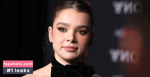 Hailee Steinfeld gallery photo #1487