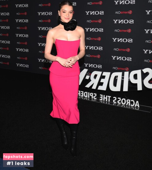 Hailee Steinfeld gallery photo #1488