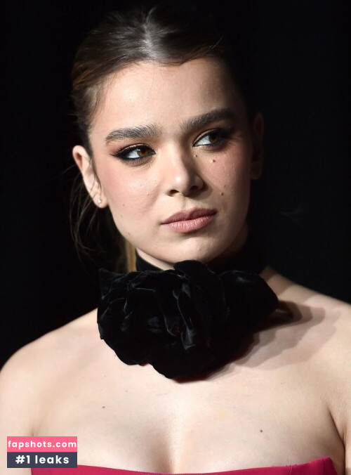 Hailee Steinfeld gallery photo #1493