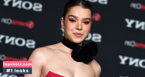 Hailee Steinfeld gallery photo #1516