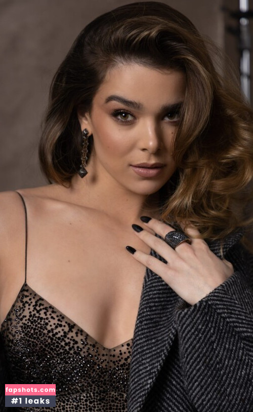 Hailee Steinfeld gallery photo #1525