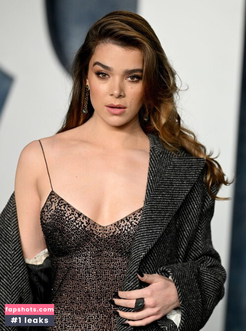 Hailee Steinfeld gallery photo #1529