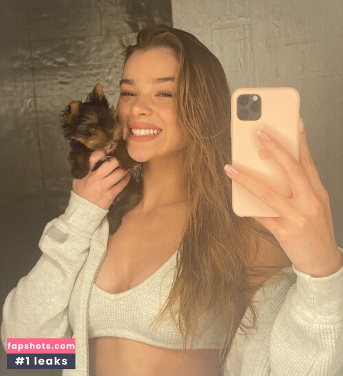 Hailee Steinfeld gallery photo #1568