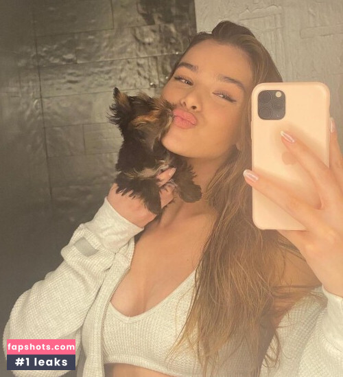 Hailee Steinfeld gallery photo #1569