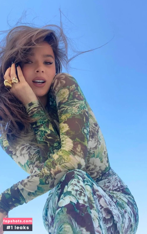 Hailee Steinfeld gallery photo #1669