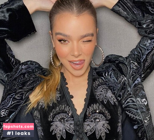 Hailee Steinfeld gallery photo #1671