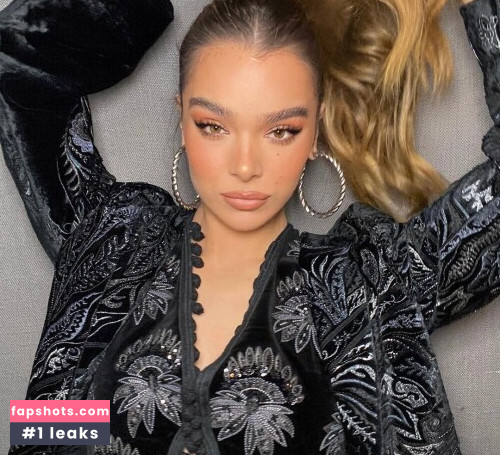 Hailee Steinfeld gallery photo #1672