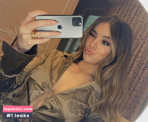 Hailee Steinfeld gallery photo #1677