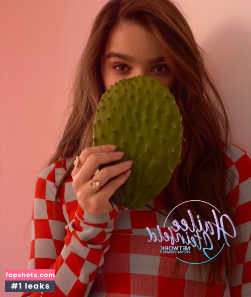 Hailee Steinfeld gallery photo #1721