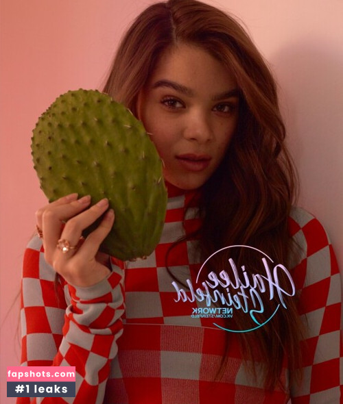 Hailee Steinfeld gallery photo #1723