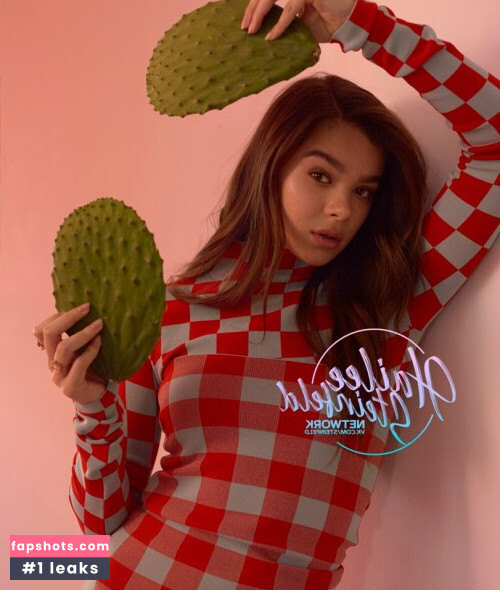 Hailee Steinfeld gallery photo #1781