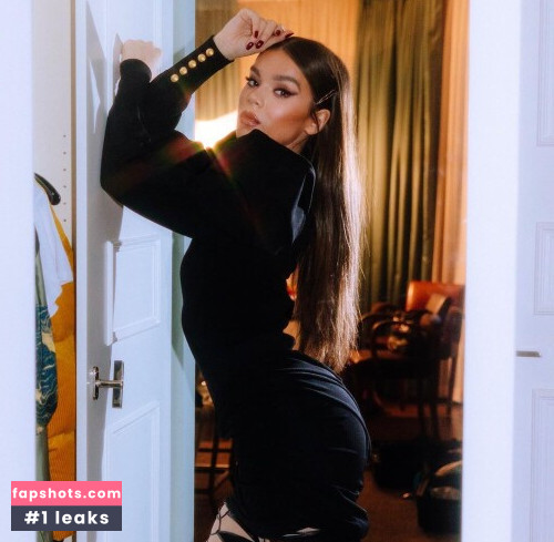 Hailee Steinfeld gallery photo #1914