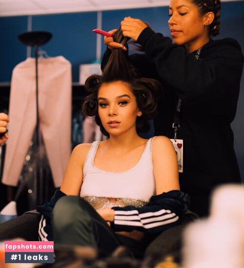 Hailee Steinfeld gallery photo #1916