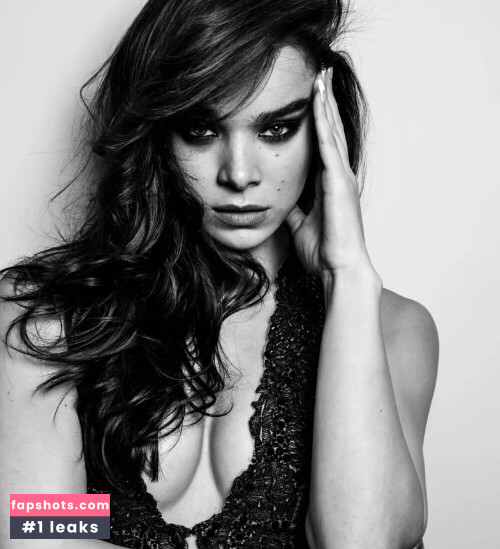 Hailee Steinfeld gallery photo #1919