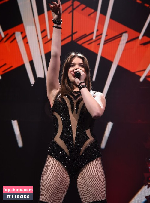 Hailee Steinfeld Nacktheit OnlyFans Fotos #2035 - Fapshots