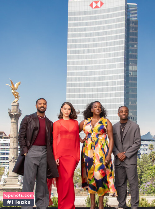 Hailee Steinfeld gallery photo #286