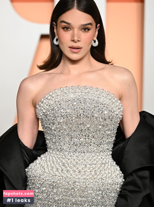 Hailee Steinfeld gallery photo #343
