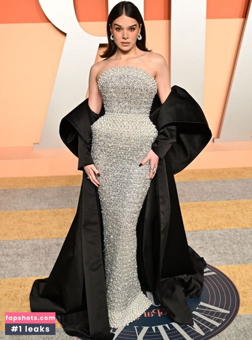 Hailee Steinfeld gallery photo #351