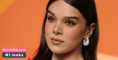 Hailee Steinfeld gallery photo #353