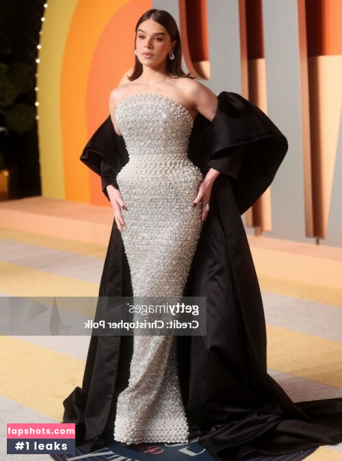 Hailee Steinfeld gallery photo #358