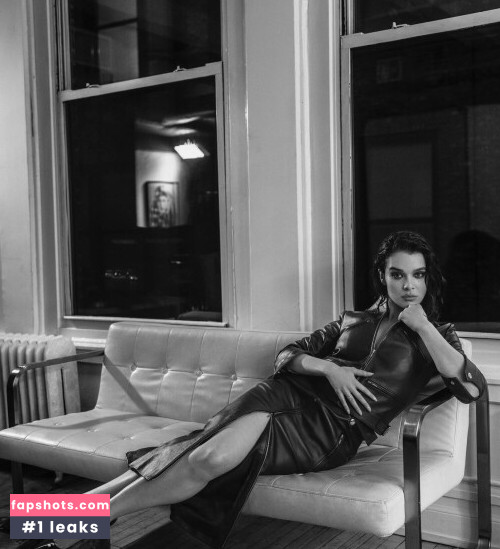 Hailee Steinfeld gallery photo #431