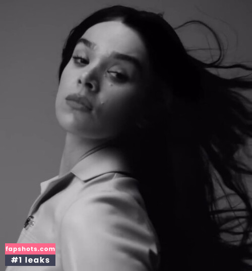 Hailee Steinfeld gallery photo #445